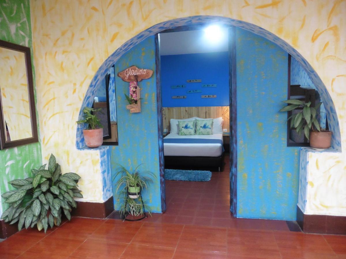 ホテル El Jardin De La 10 メデジン エクステリア 写真